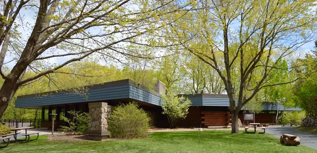 Lowry Nature Center in Carver Park Reserve