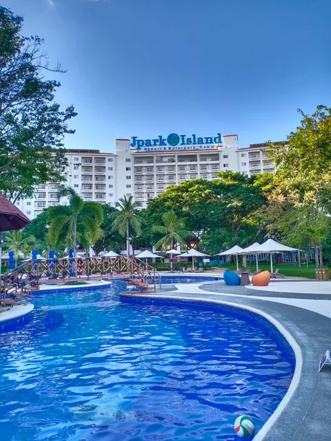 JPark Resort Pool Villa Cottages