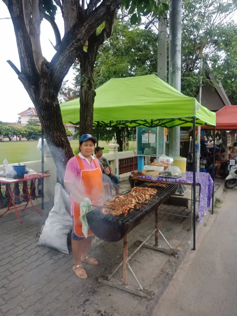 แป๊ะไก่ย่างวัดบางพระ