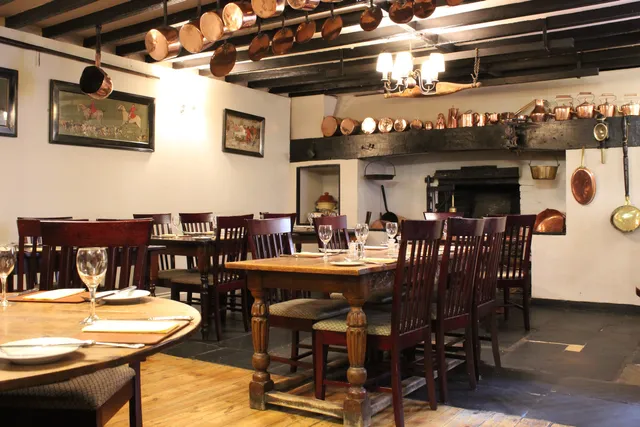 Old Kings Arms Hotel & Bar