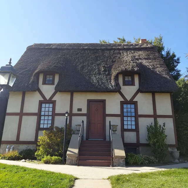 Shakespeare Garden & Anne Hathaway Cottage