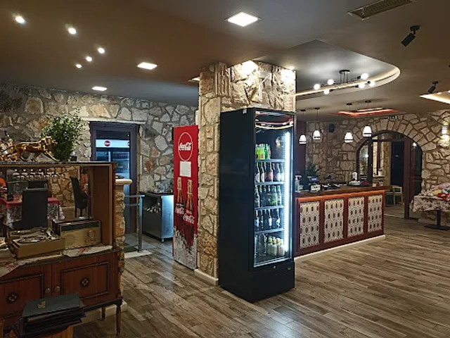 San Leon Tavern Restaurant