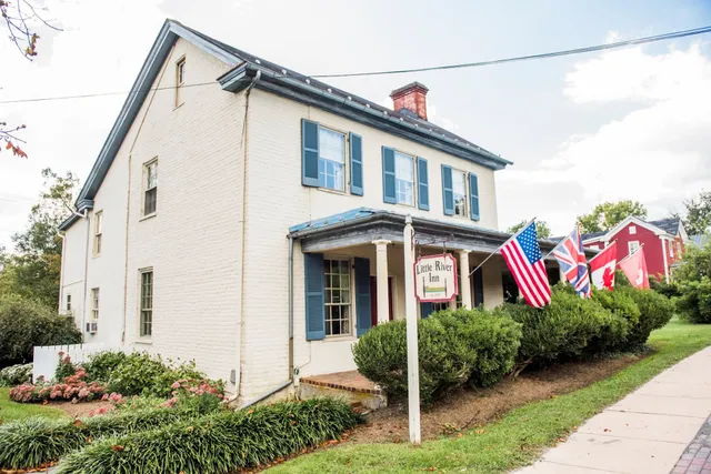 Little River Inn