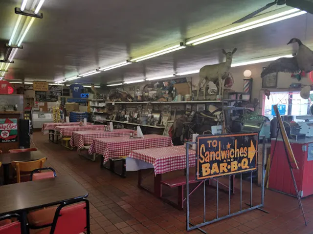 Riscky's BAR-B-Q
