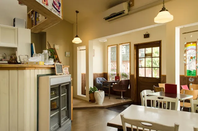 カフェ･イリス/ライトハウスブックス