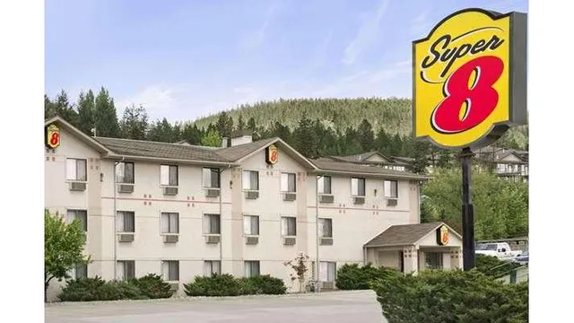 Super 8 by Wyndham Williams Lake BC