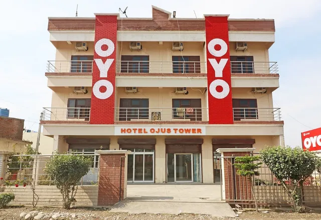 Hotel O Mid Town Ojus Tower