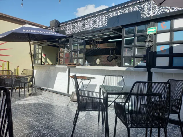 Costumbres Cocina de Raíz