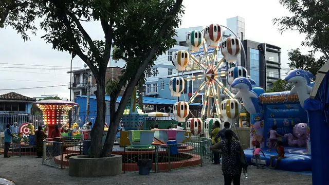 P.G.Martin Wonder World Spider Park