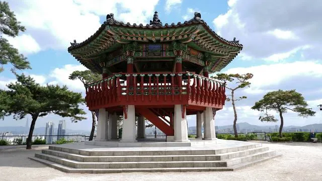 Eungbongsan Palgakjeong Pavilion