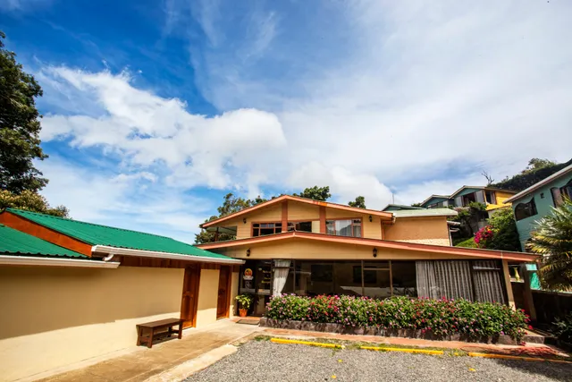 Mar Inn B & B (Bed and Breakfast)