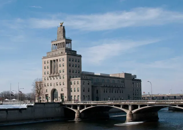 Veterans Memorial Building