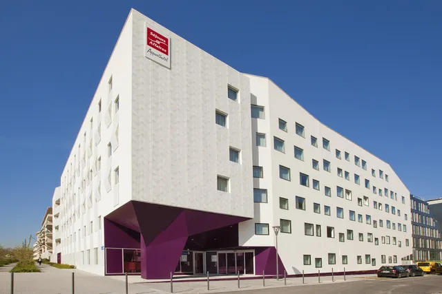 Appart Hôtel - Séjours & Affaires Massy Atlantis