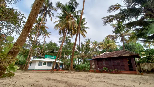 Dr. Hari's Prakruthi Life - Trusted Ayurvedic Clinic & Panchakarma Centre