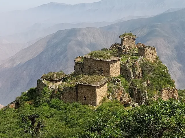 COMPLEJO ARQUEOLÓGICO DE RUPAC