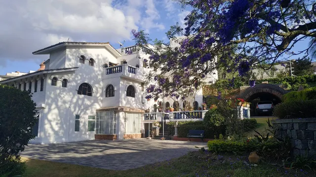 La Aldea Bed & Breakfast