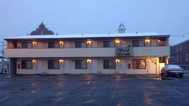 Iron Inn Motel, LLC