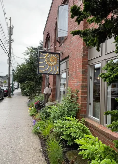 Harbor Square Gallery