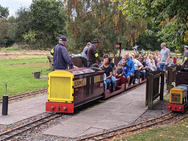 Miniature Railway - Leyland Society of Model Engineers