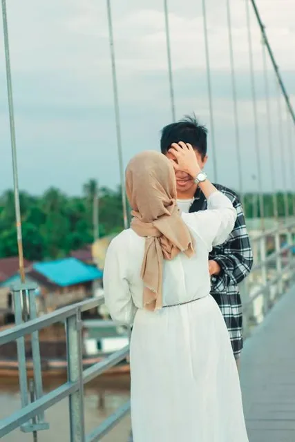 Pulau Bromo Pedestrian Bridge