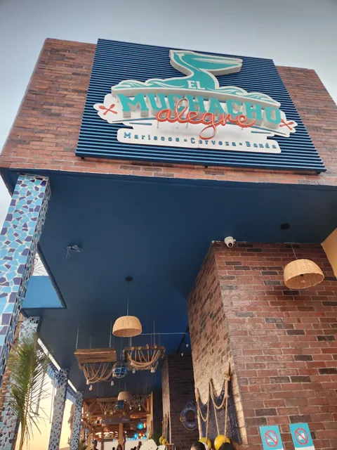 El Muchacho Alegre Zona Dorada