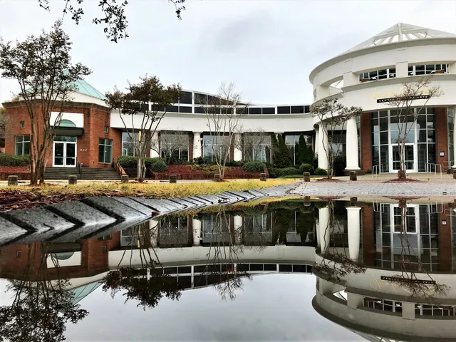 The Hudgens Center for Art & Learning