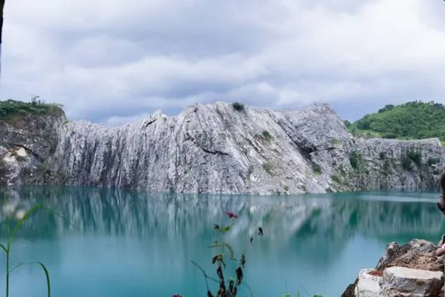 Blue Lagoon ภูผาม่าน