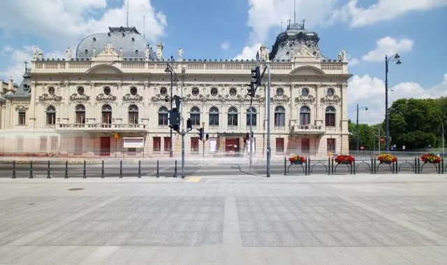 Izrael Poznański Palace