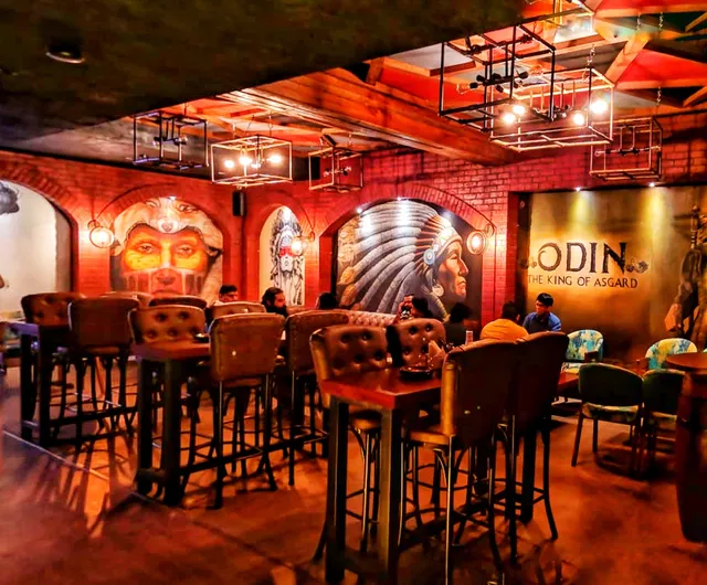 Draught House Bar & Grill