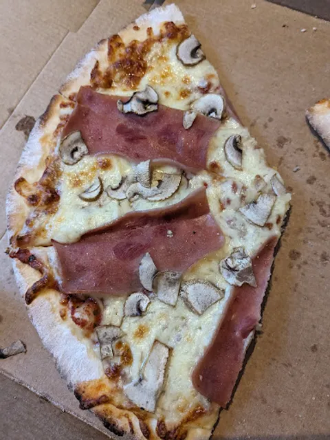 Grillroom & Pizzeria De Molen DeLuxe