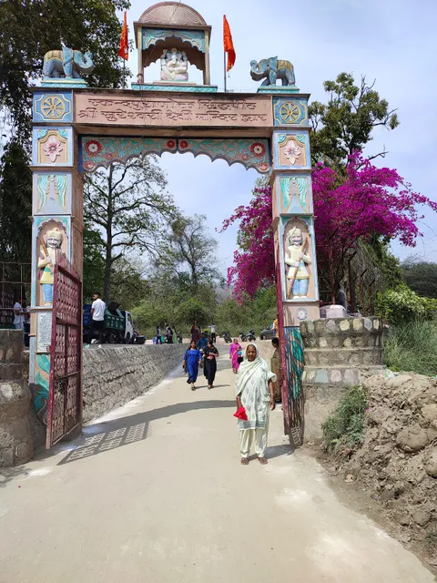 Ranipur Gate, Rajaji tiger reserve
