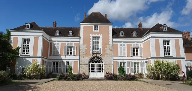 Parc de l'Hôtel de ville de Lardy