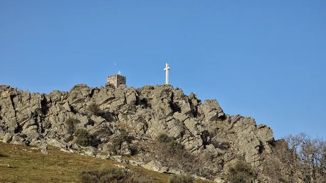 Pico Cervero (1465 m.)