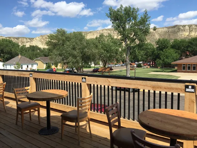 Little Missouri Saloon & Dining Room