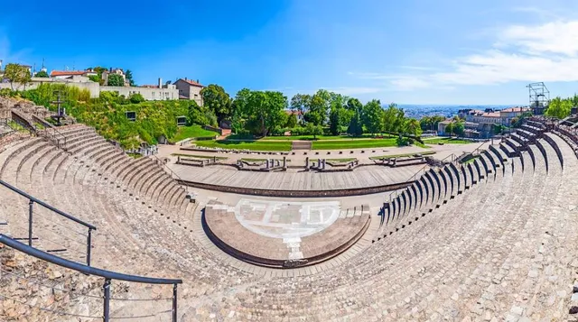 Amphitheater of the Three Gauls