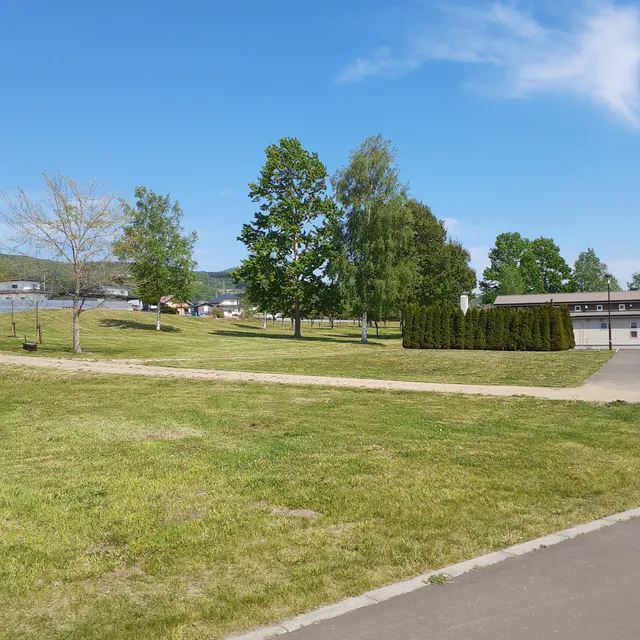 Nanaechoakamatsu Park