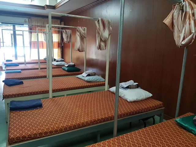 ตำหนักนวดไท(TUMNUK NOUDTHAI) Thai Massage