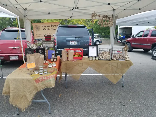 Hilldale Farmers' Market