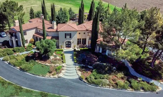 The Canyon Villa A Luxurious Inn