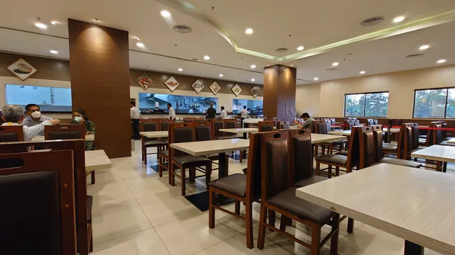 Calicut Paragon Restaurant at Aster Medcity