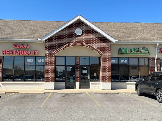 Rubin's Restaurant / Arabica