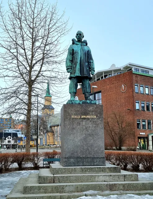 Roald Amundsen Monument