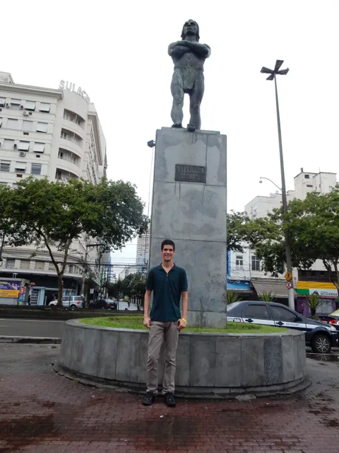 Estátua do Araribóia