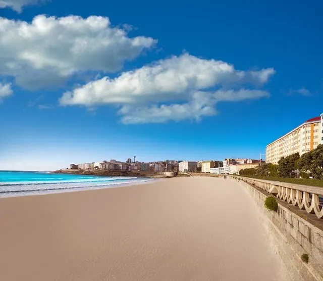 Playa de Riazor (La Coruña)