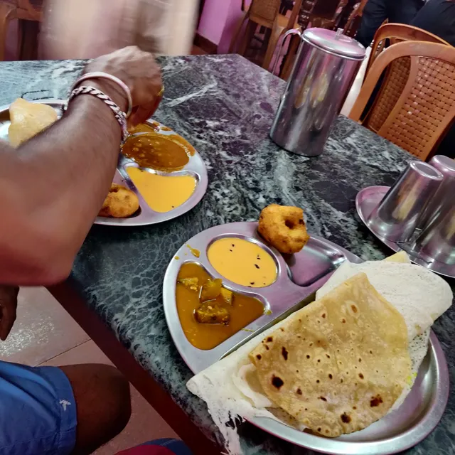 Hotel Aswathy Vegetarian