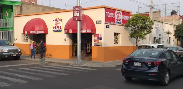 Tortas Ahogadas Pepe's Santa Teresita
