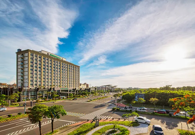 Chiayi Evergreen Palace Hotel