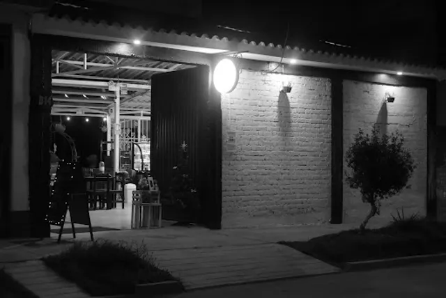 TEMPO Tapas Café Restaurant - Resto Bar