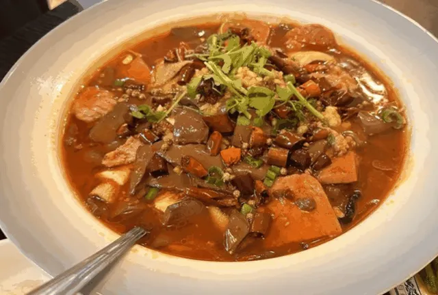 Sichuan Sizzling 龙腾轩