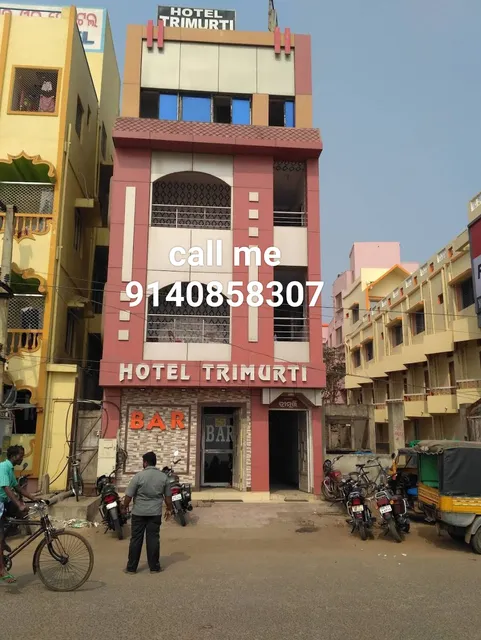 Hotel Trimurti